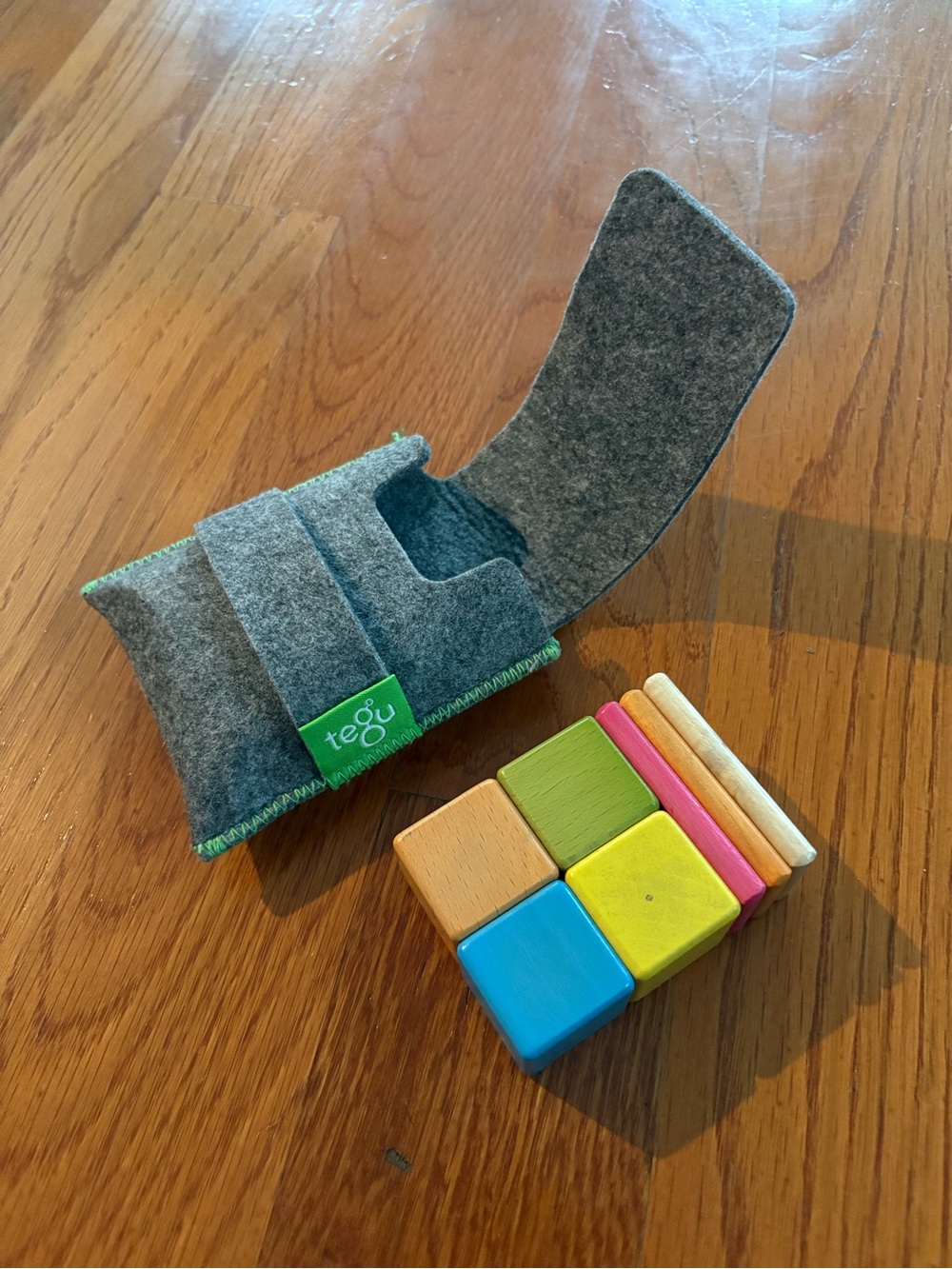 Tegu Magnetic Blocks & Original Pocket Pouch